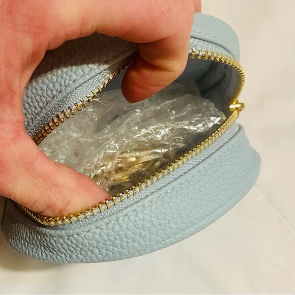 Truly bundle - Picture 5 of 7